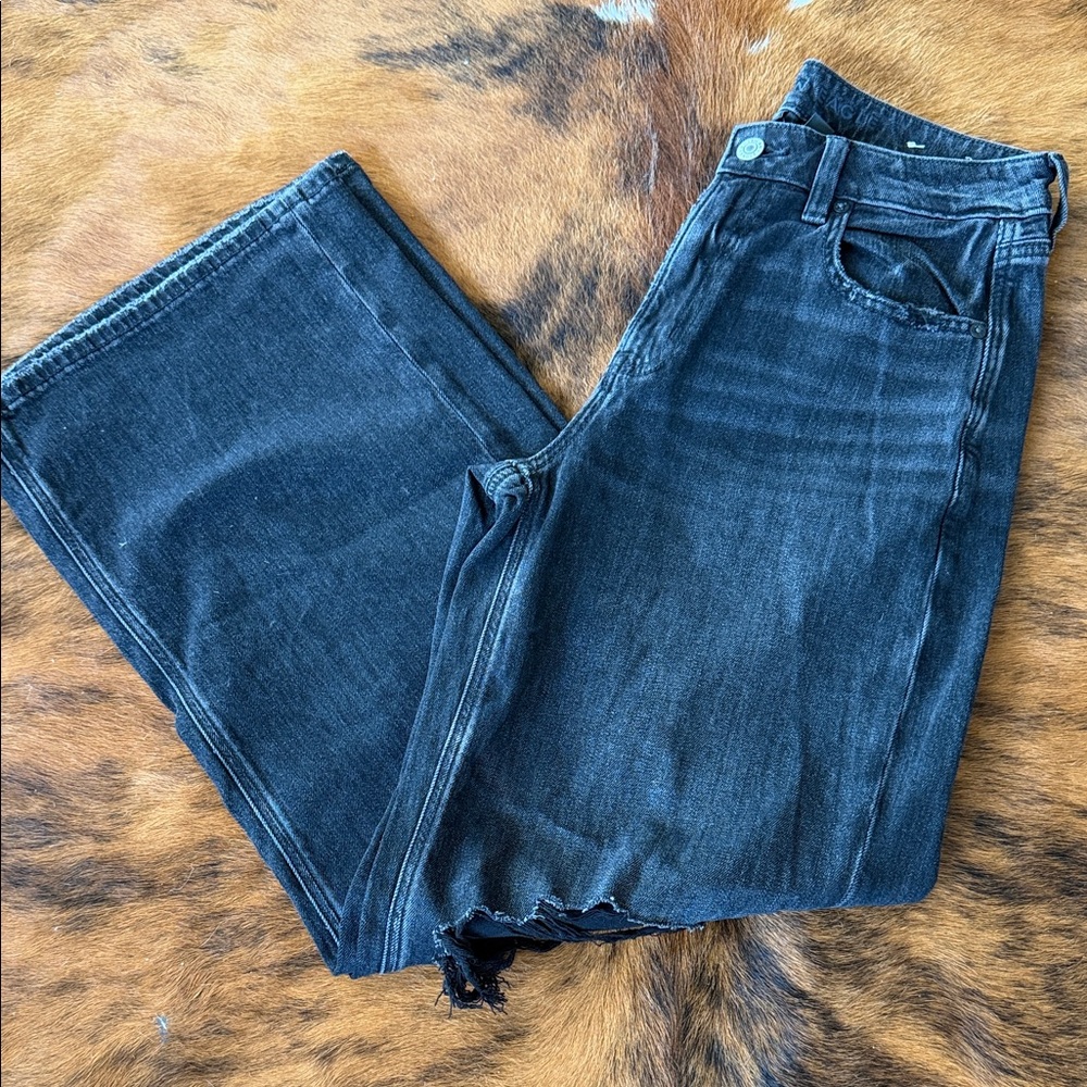 American Eagle Outfitters Super High Rise Baggy Wide Leg Flare Jeans